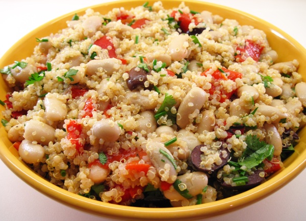 Quinoa, Roasted Pepper and Cannellini Bean Salad