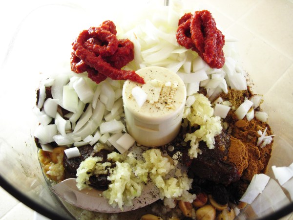 onion and tomato pasted added