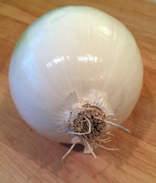 Peeled onions