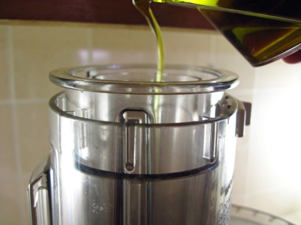 Slowly streaming olive oil.JPG