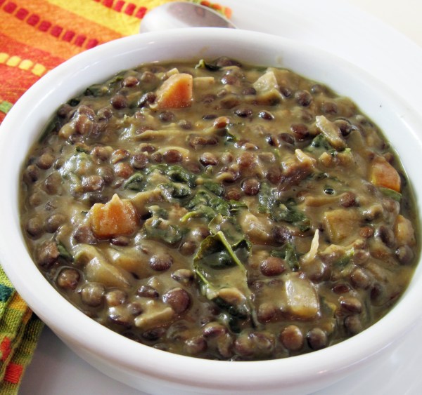 Slow Cooker Creamy Lentil Soup