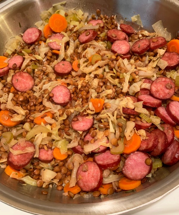 Braised Lentils with Polish Kielbasa and Cabbage